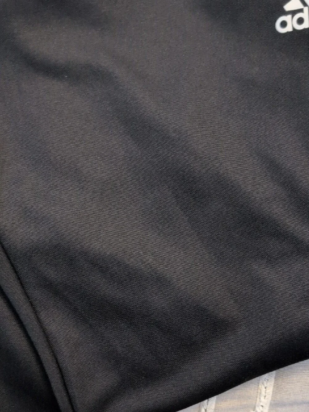 adidas classic black